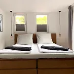 Liv With Sauna & Fireplace * 埃尔默洛