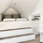 Liv With Sauna & Fireplace 度假居