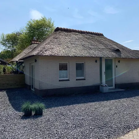 Σπίτι διακοπών Liv With Sauna & Fireplace Ermelo