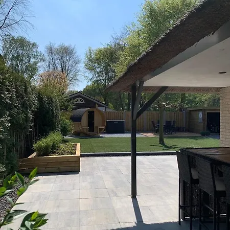 Vakantiehuis Liv With Sauna & Fireplace