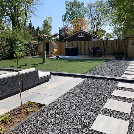 Liv With Sauna & Fireplace Holiday home