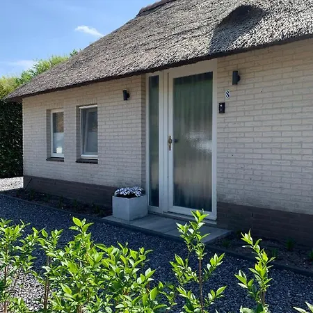 Liv With Sauna & Fireplace Vakantiehuis *