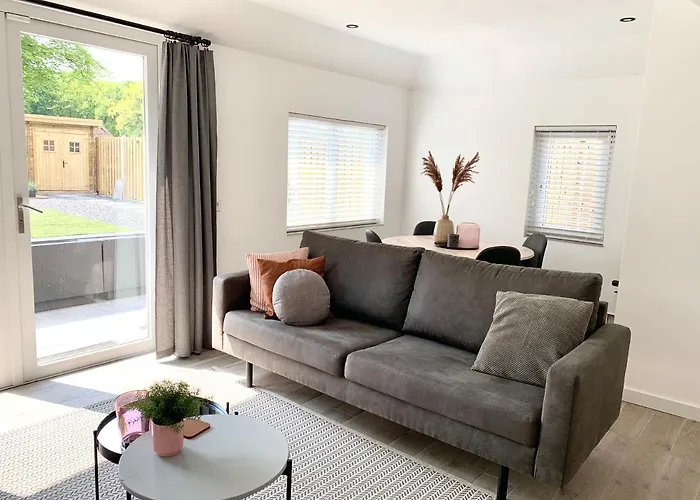 Liv With Sauna & Fireplace Ermelo