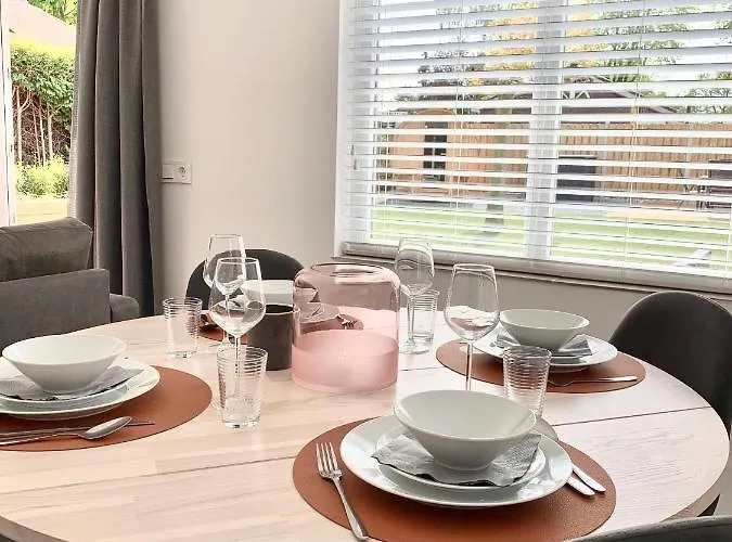 Сasa de vacaciones Liv With Sauna & Fireplace *