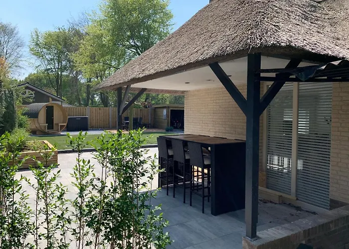 Liv With Sauna & Fireplace Holiday home *