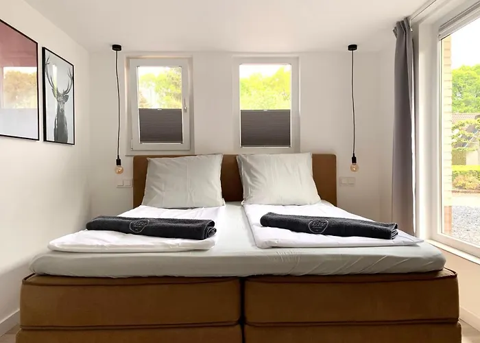 Liv With Sauna & Fireplace * Ermelo