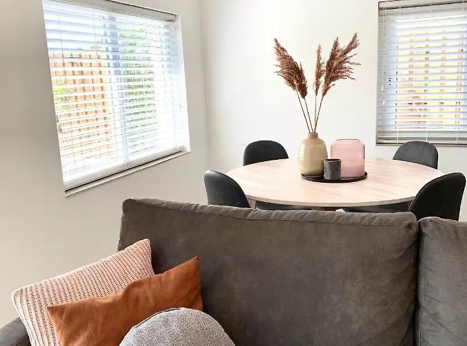 Liv With Sauna & Fireplace Casa vacanze Ermelo